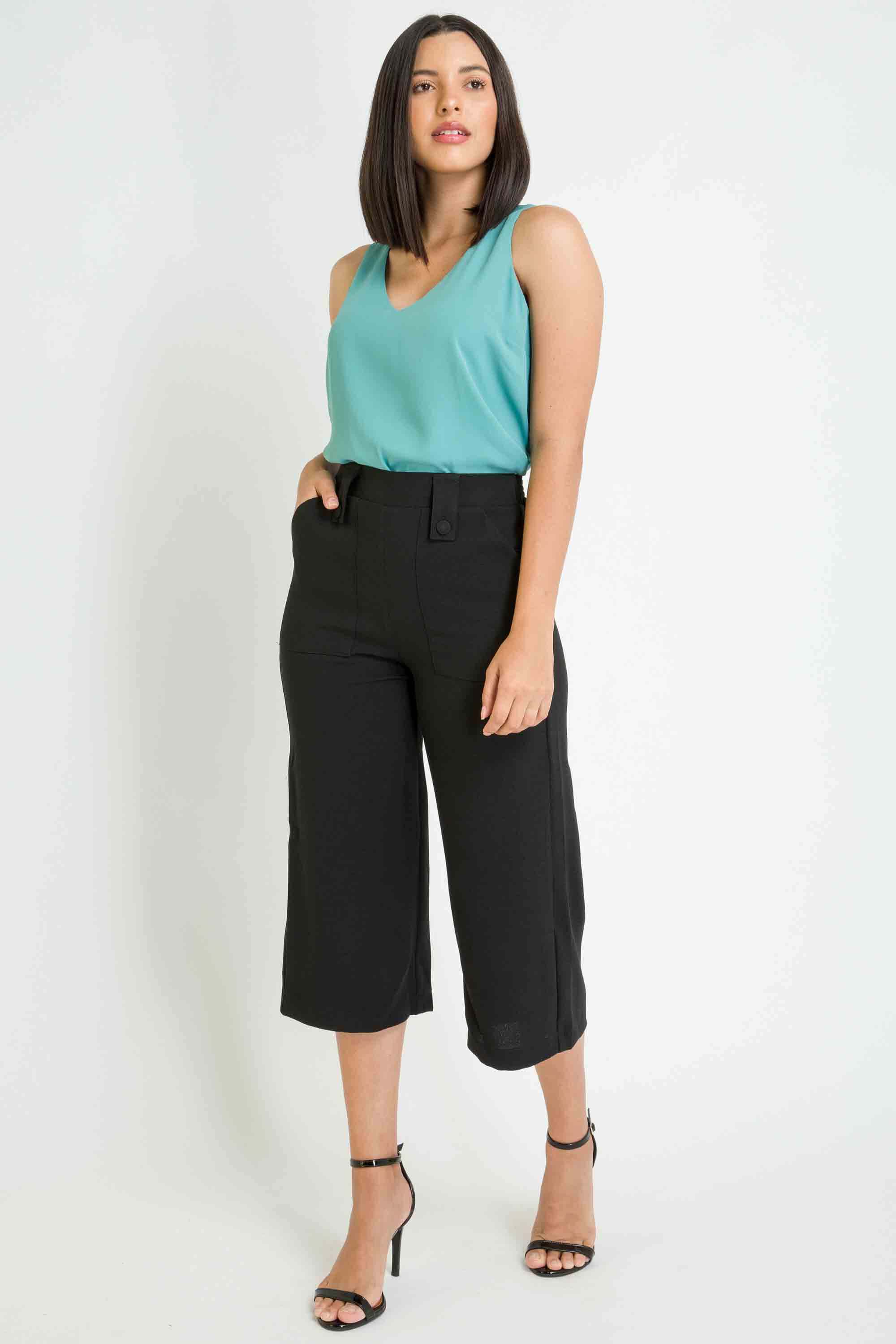 Camisa Social Pantacourt E Camisa Conjunto De Blusa Regata Crop