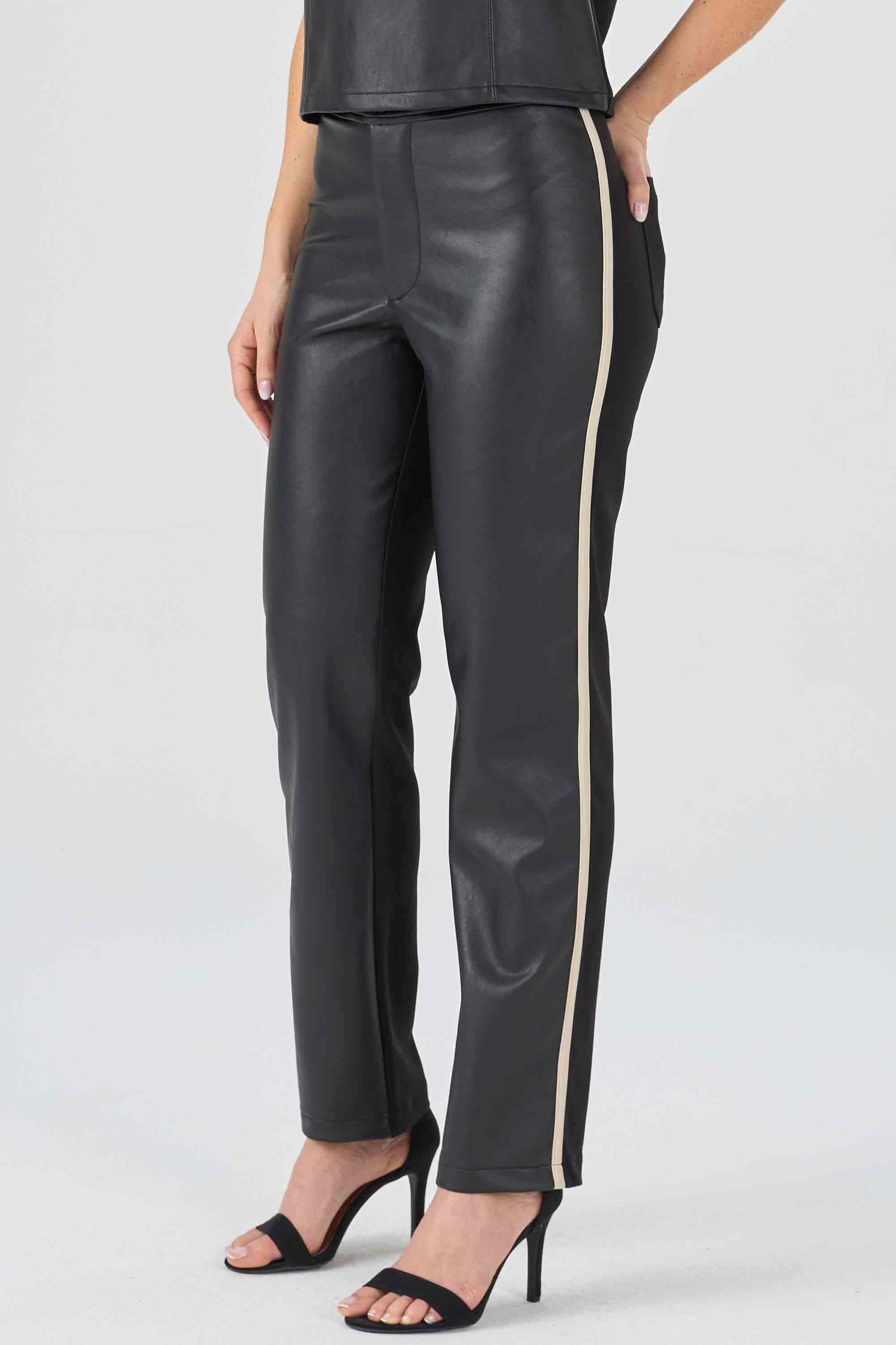 Calça Couro Feminina CalÃ§a Skinny Leather Material Sintetico CalÃ
