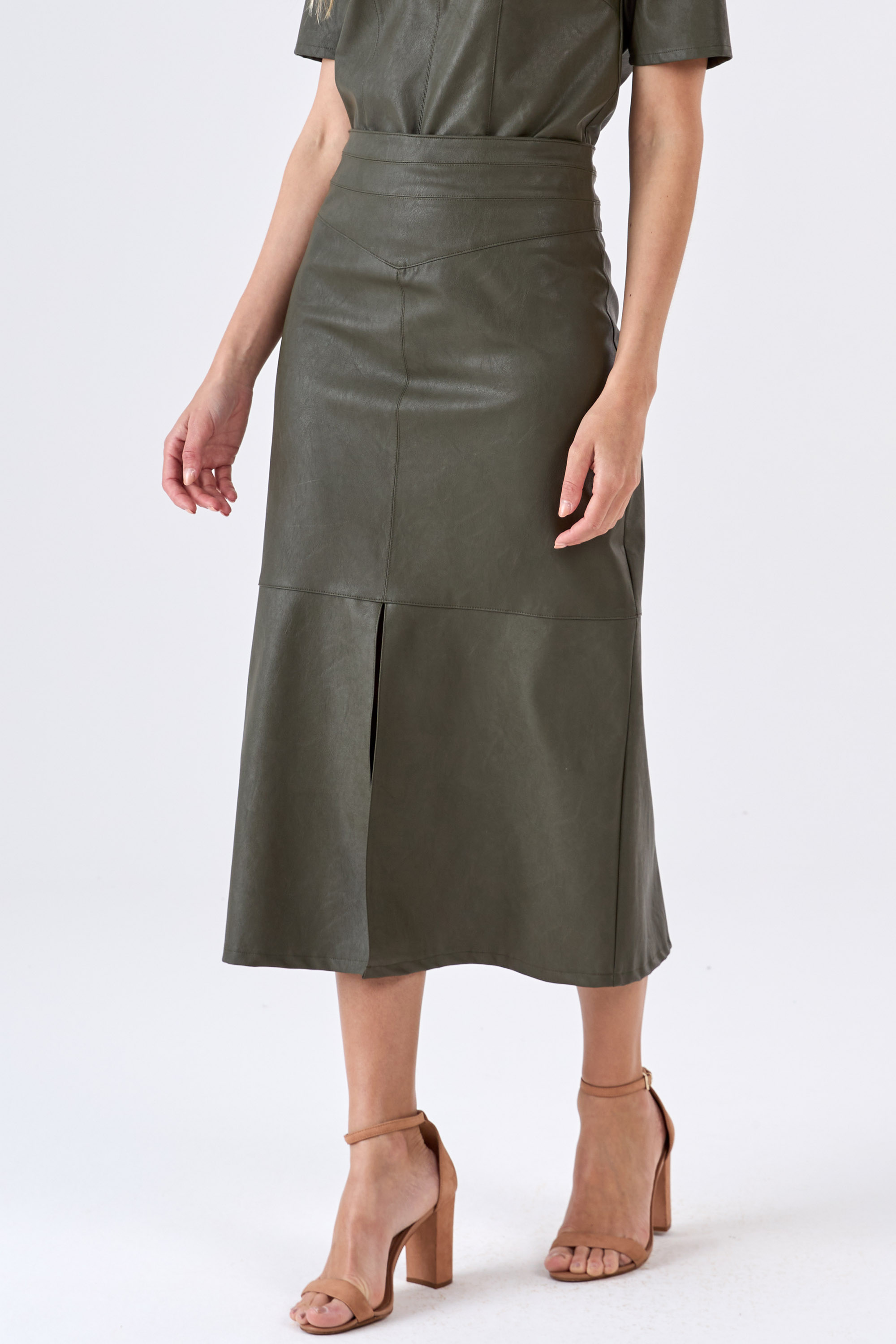Saia Midi Casual de Couro Sintético Fenda Frontal Verde Militar